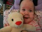 Elara en haar knuffel