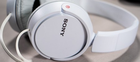 headphone-3661771_640
